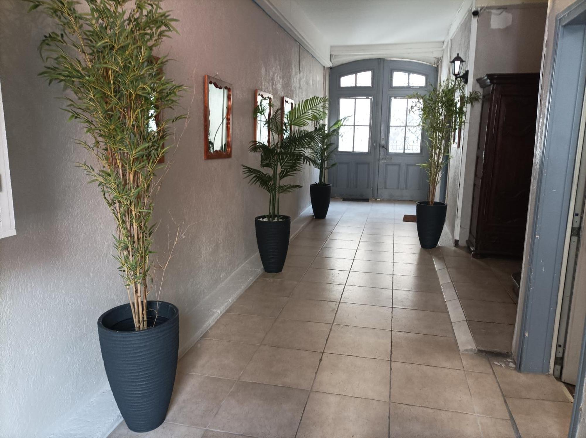 "La Cle Des Champs"-Meuble De Tourisme 3 Etoiles -Residence "Les Logis De Beziers"-Garage Optionnel-Coeur De Ville-Plages A 16Km ! Ngoại thất bức ảnh